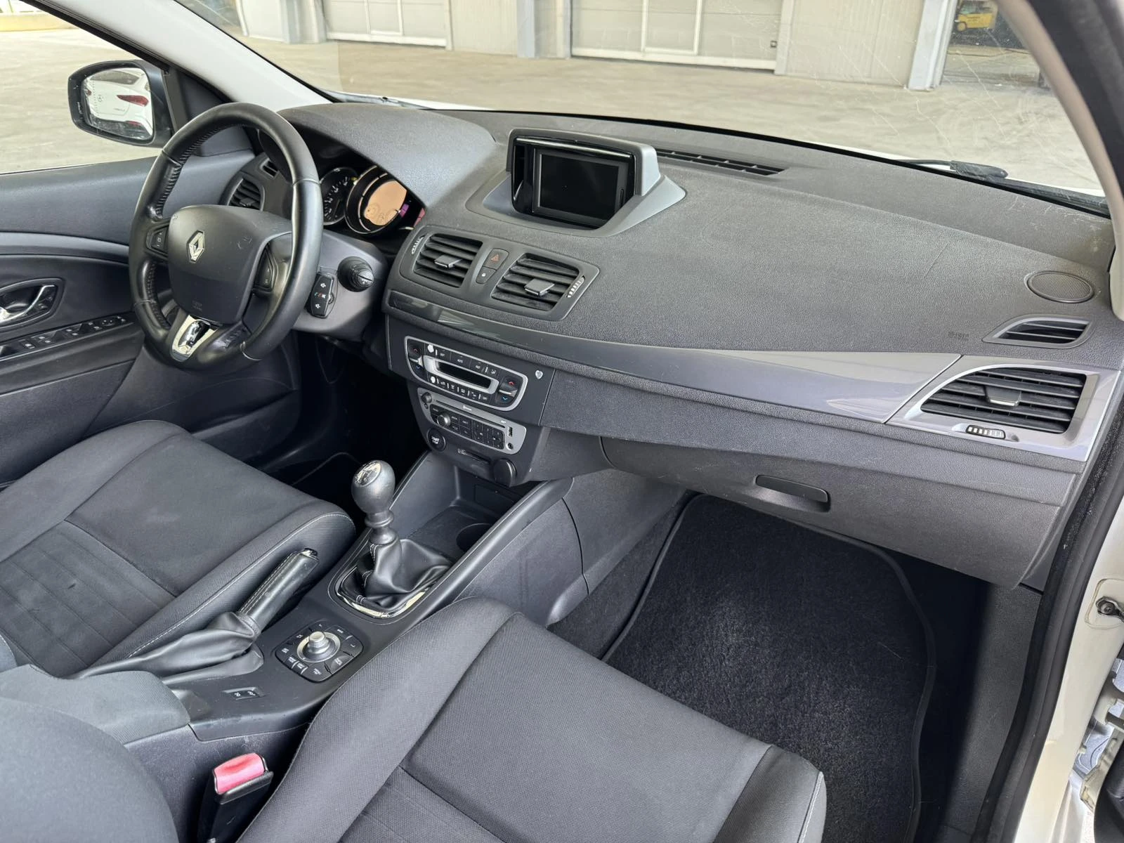 Renault Megane dci* 110ps* 6��* ����* �����* ��������� | Mobile.bg � ����������� 10