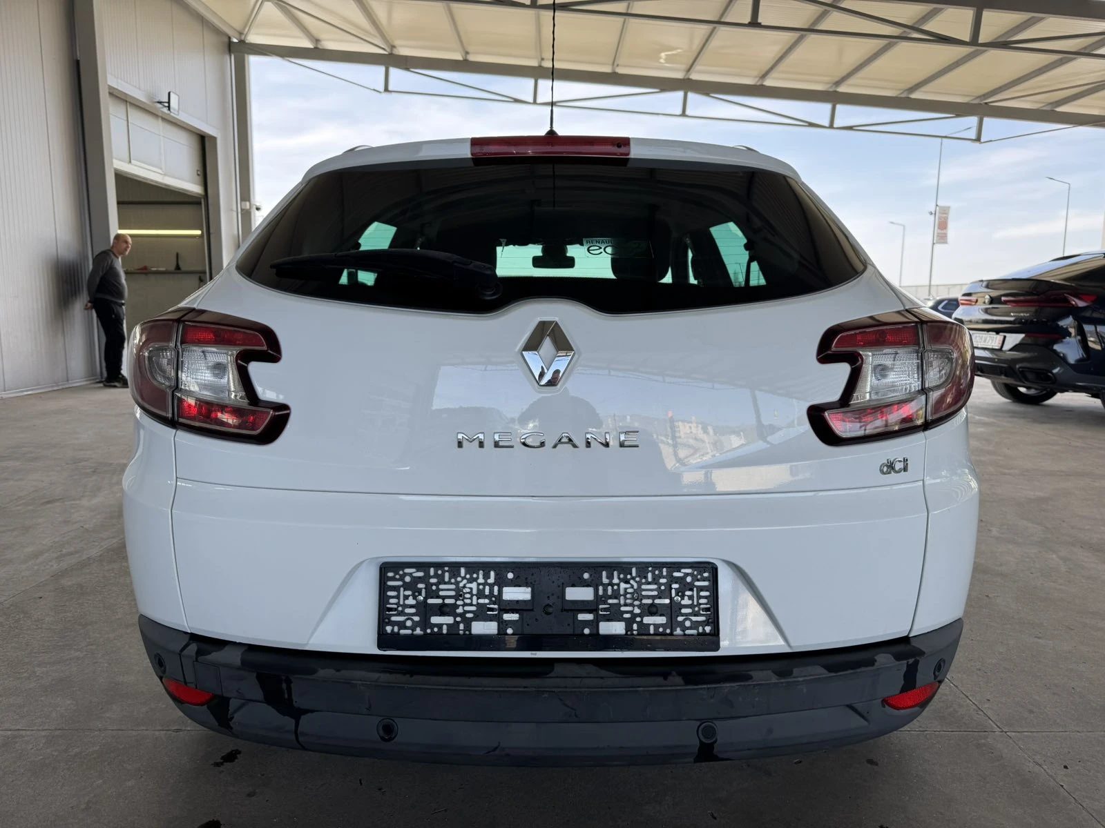 Renault Megane dci* 110ps* 6ск* НАВИ* ПАРКТ* АВТОПИЛОТ, снимка 4 - Автомобили и джипове - 54225661