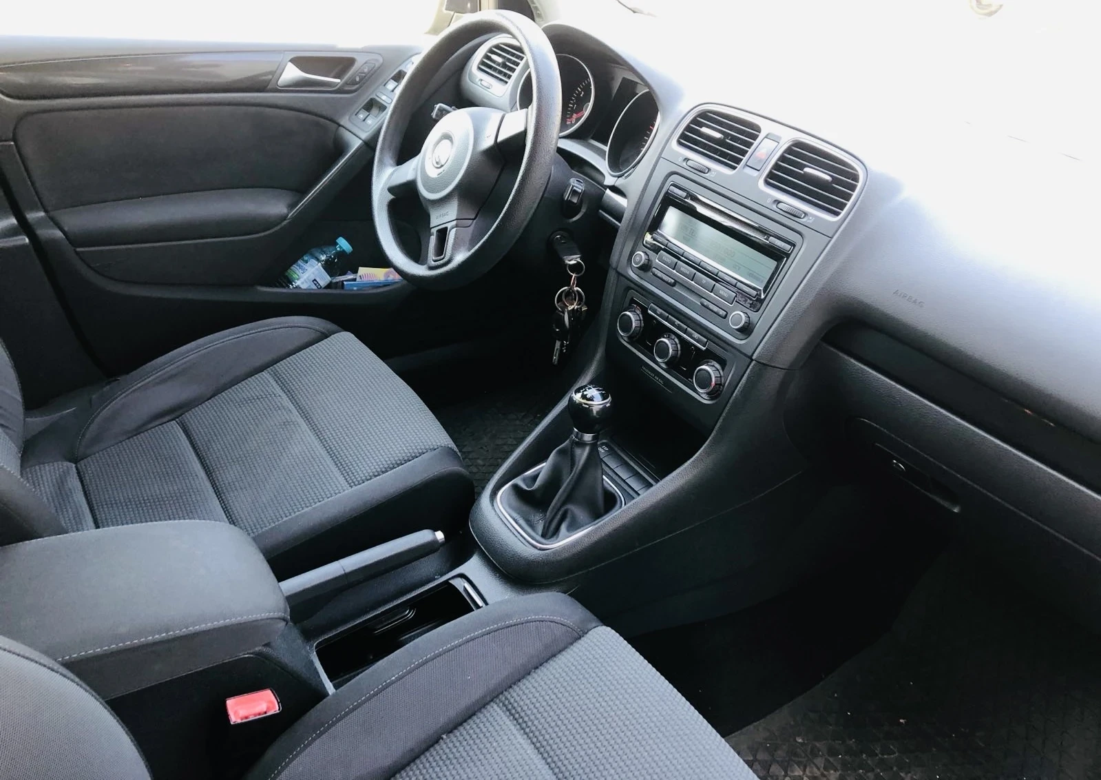 VW Golf - реални 160 хил. км., снимка 6 - Автомобили и джипове - 54384130