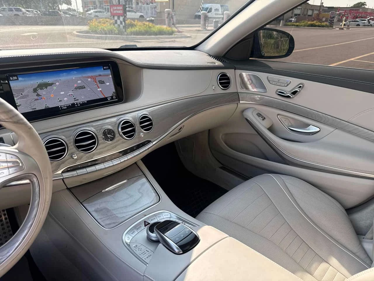 Mercedes-Benz S 550  4MATIC /DISTRONIC/360/BURMESTER/КЛИП НА МОТОРА, снимка 13 - Автомобили и джипове - 55112591