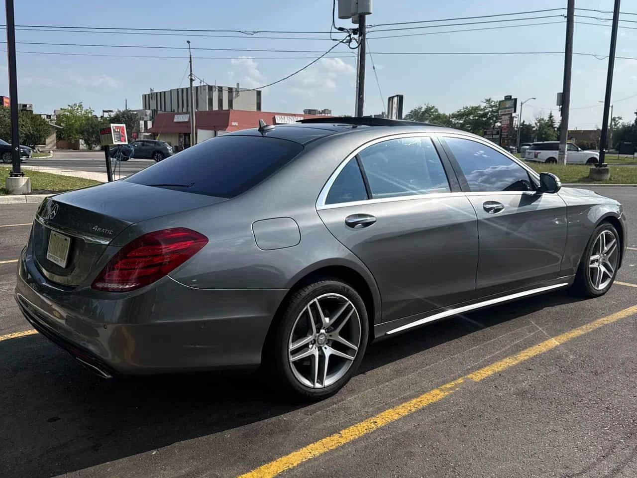 Mercedes-Benz S 550  4MATIC /DISTRONIC/360/BURMESTER/КЛИП НА МОТОРА, снимка 3 - Автомобили и джипове - 55112591