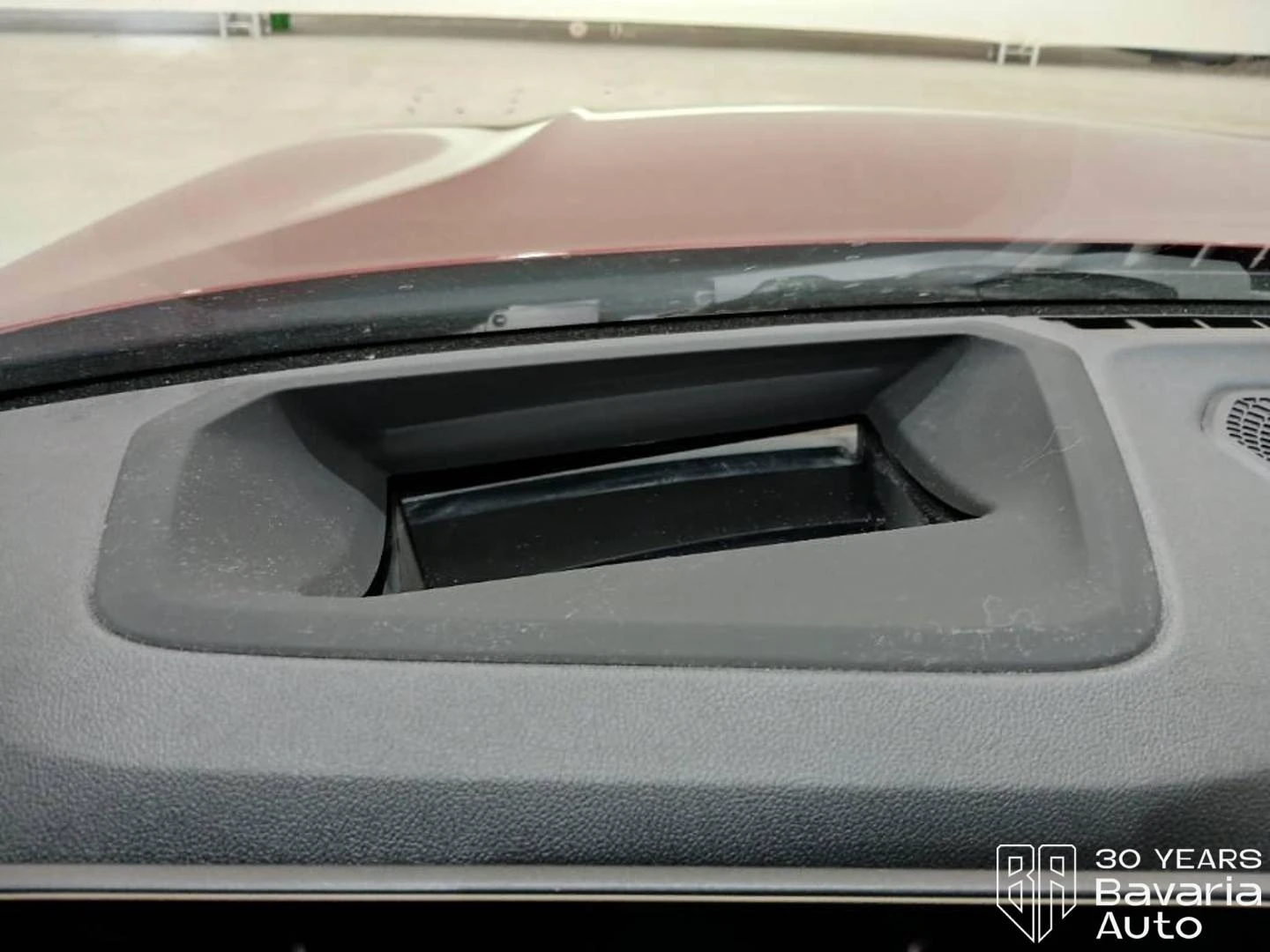 BMW 320 d Touring xDrive M Sport Paket, снимка 13 - Автомобили и джипове - 55215027