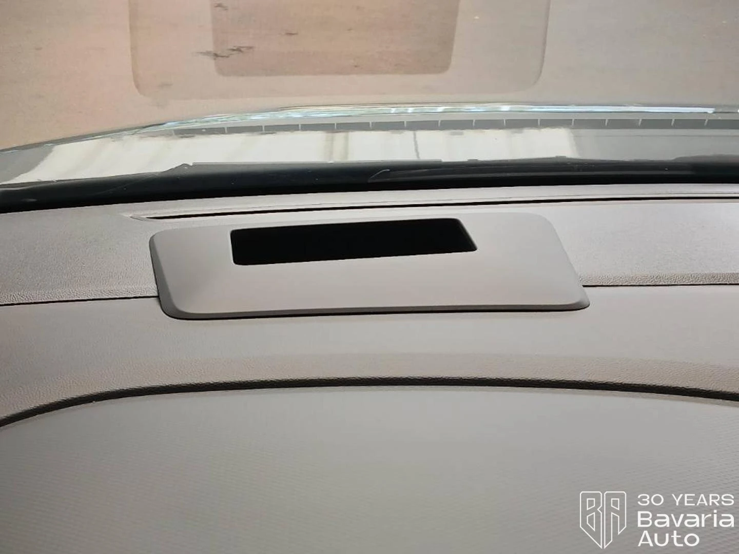 VW Multivan Style long DSG Easy Open Basic, снимка 14 - Автомобили и джипове - 55215052