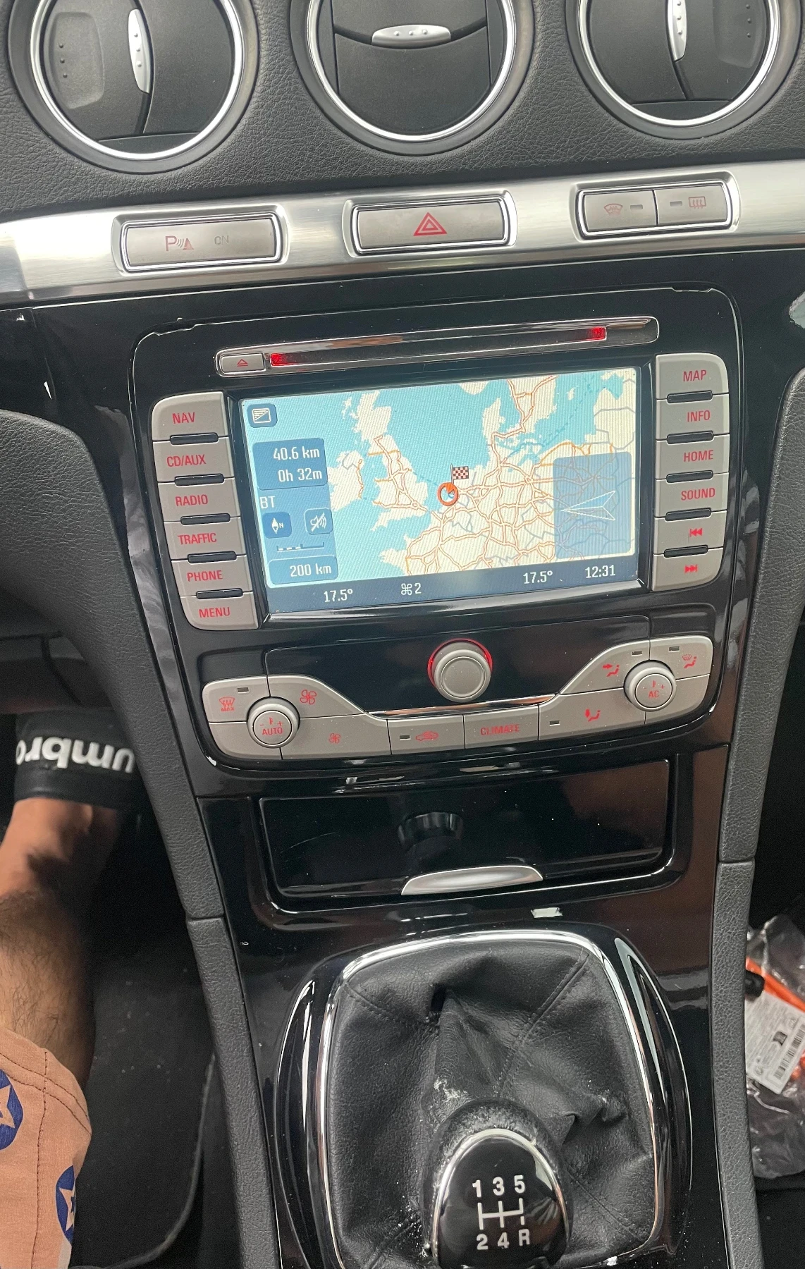 Ford S-Max 2.0i 145hp EU5 | Mobile.bg � ����������� 6
