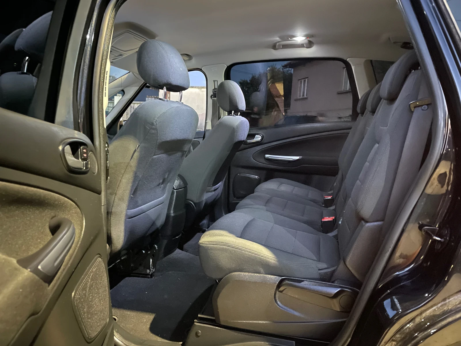Ford S-Max 2.0i 145hp 6+ 1 | Mobile.bg � ����������� 13
