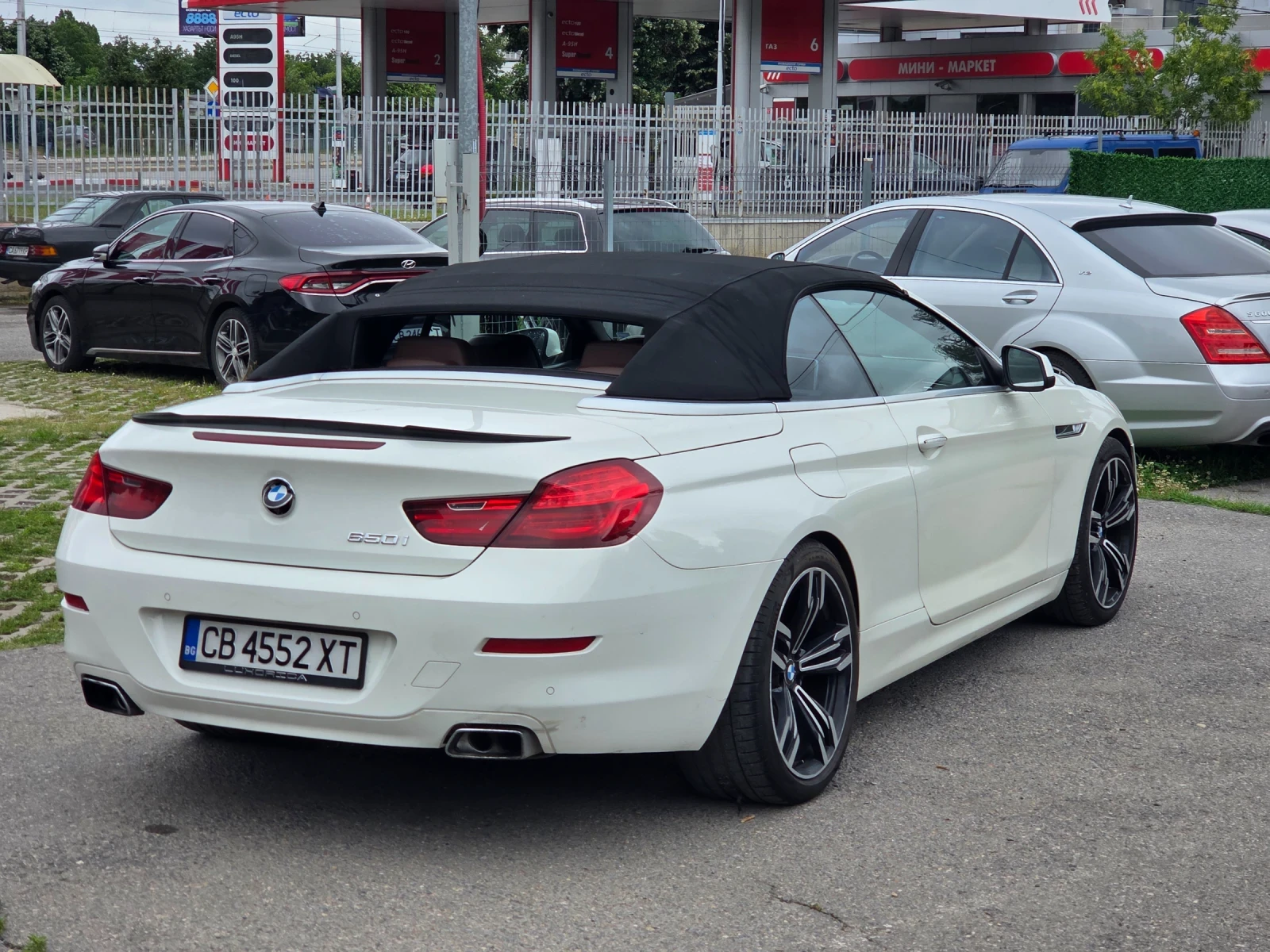 BMW 650 ЕВРОПЕЙСКО М ПАКЕТ, снимка 7 - Автомобили и джипове - 55821385
