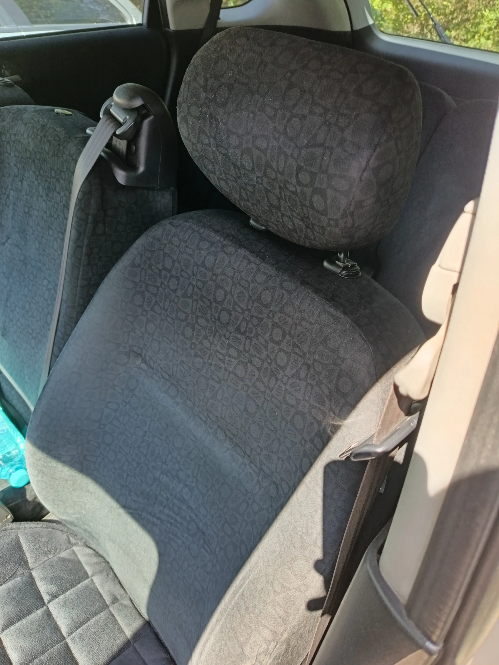 Honda Fr-v, снимка 14 - Автомобили и джипове - 56160738