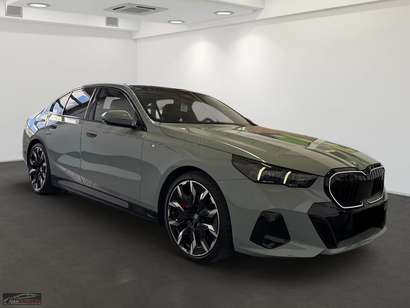 BMW i5 40eDRIVE/340HP/MSPORT/360/B&W/21/PANO/ACC/901z, снимка 4 - Автомобили и джипове - 56200281