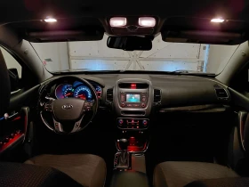 Kia Sorento 2.2 D FACELIFT, снимка 13