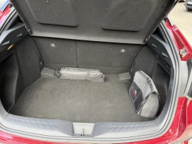 Toyota C-HR 1.8 Hybrid, снимка 12