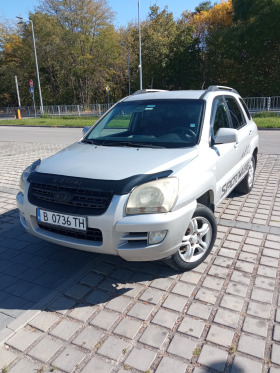 Kia Sportage, снимка 1 - Автомобили и джипове - 45017921