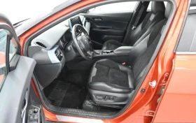 Toyota C-HR LED JBL Navi Sport Kam | Mobile.bg    5