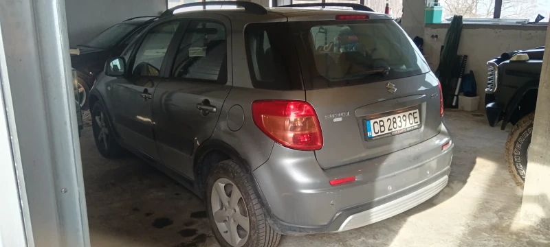 Suzuki SX4 Автоматик, снимка 4 - Автомобили и джипове - 48837176