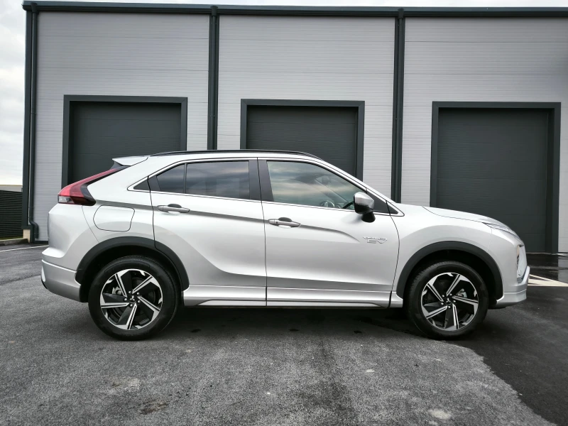 Mitsubishi Eclipse Cross 2.4 phev plug in hybrid, снимка 5 - Автомобили и джипове - 49275848