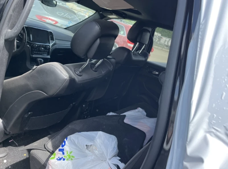 Jeep Grand cherokee 3, 6, снимка 3 - Автомобили и джипове - 50607251