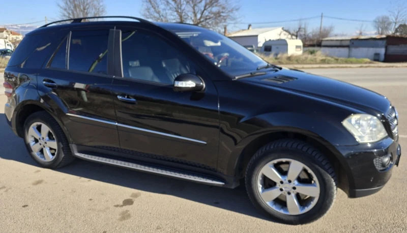 Mercedes-Benz ML 500 OFFROAD PAKET, снимка 2 - Автомобили и джипове - 52959491