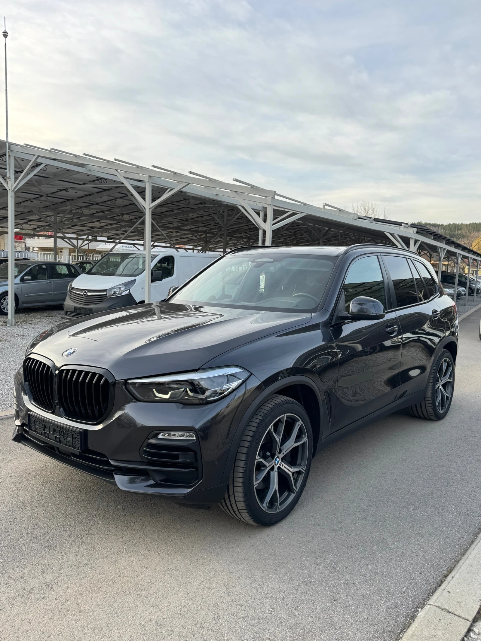 BMW X5  - изображение 2