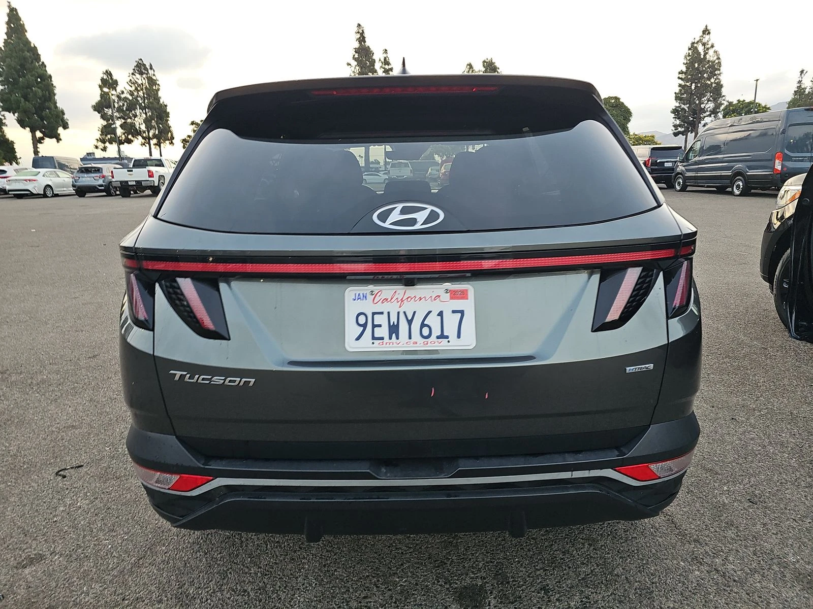 Hyundai Tucson 2023* SEL* DISTRONIK* KEYLESS* LANE ASSIST* М.ТОЧК - изображение 4