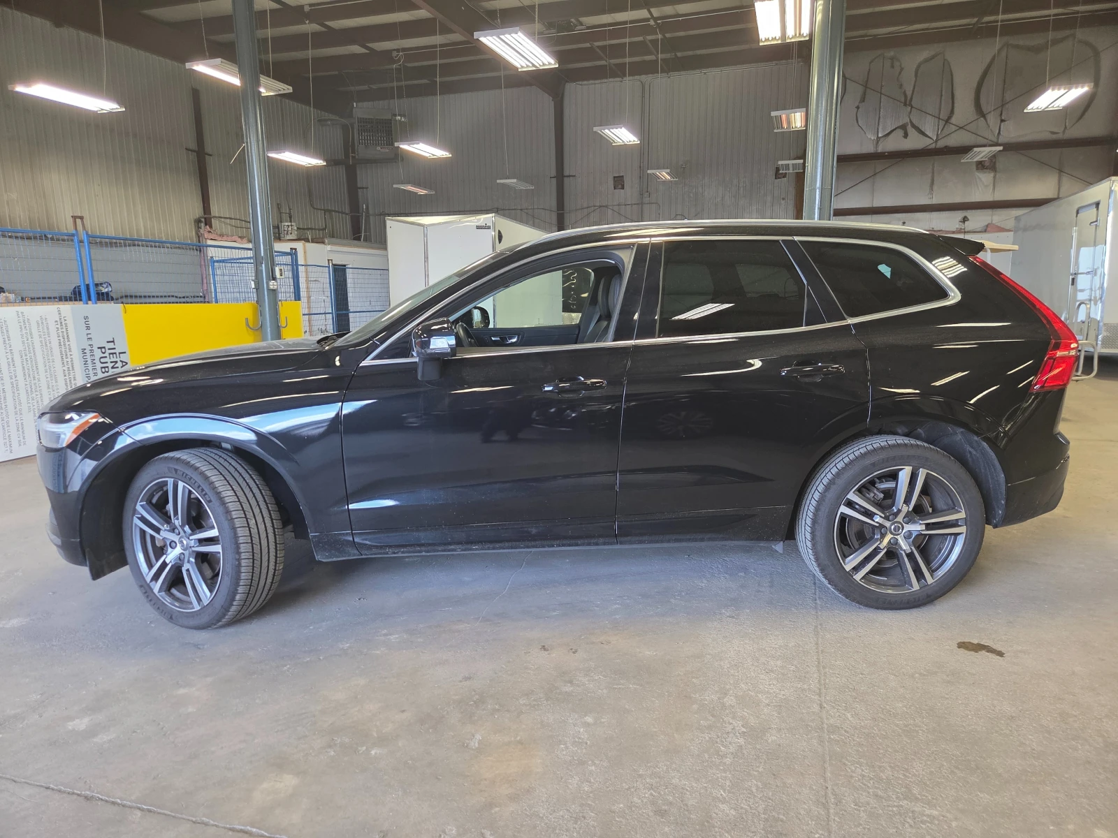 Volvo XC60 CARFAX * * АВТО КРЕДИТ * *  - изображение 5