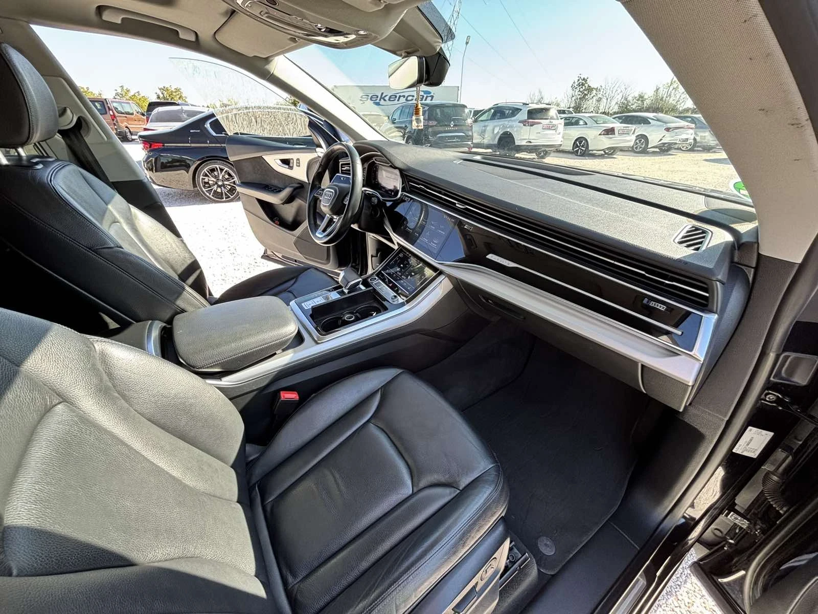 Audi Q8 5.0TDI/DISTRONIK/PANO/360 KAMERA | Mobile.bg   12