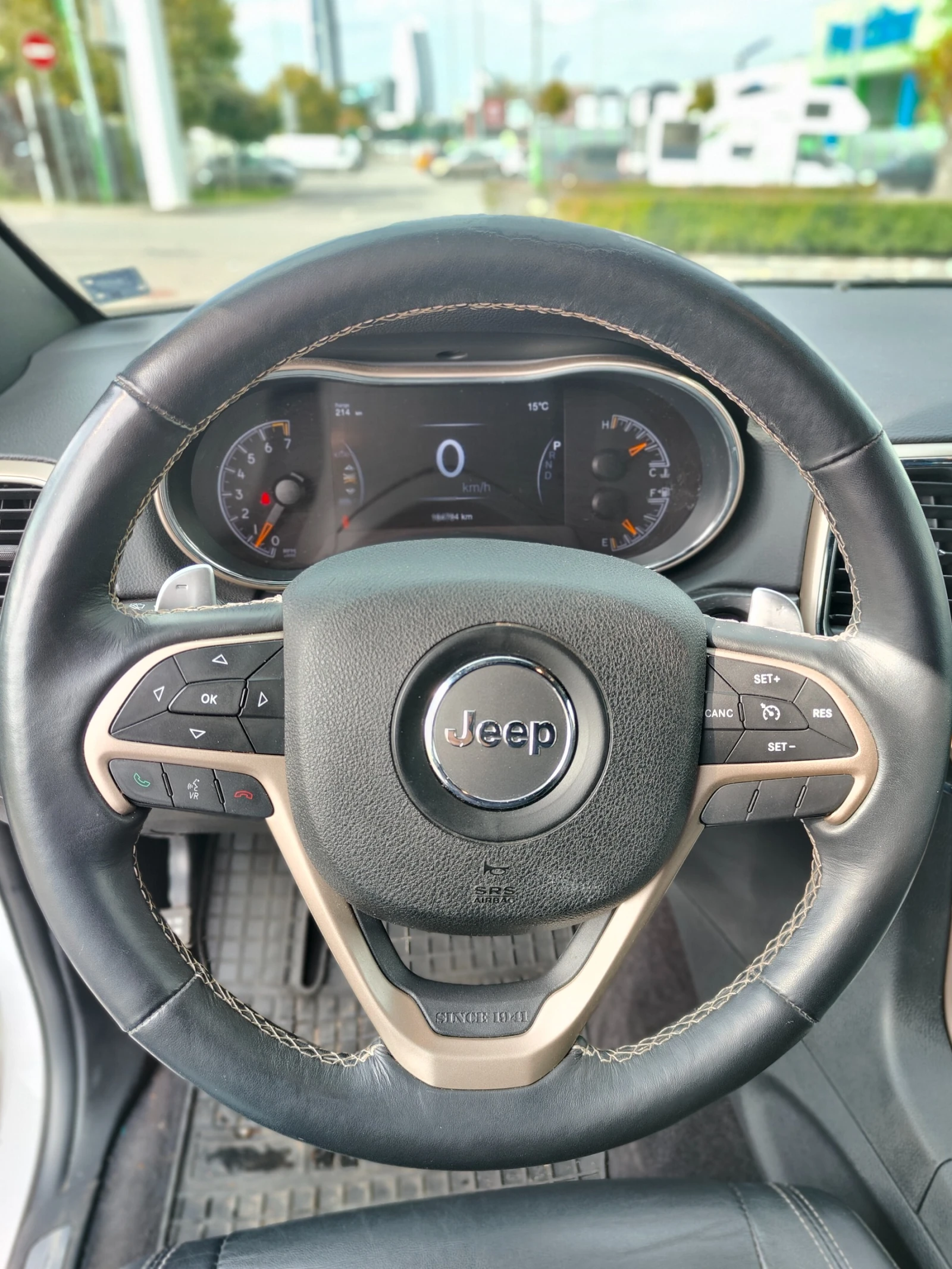 Jeep Grand cherokee, снимка 13 - Автомобили и джипове - 53925956