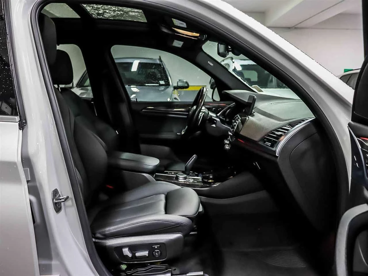 BMW X3 * xDrive30i * CARFAX * ���� �� �� | Mobile.bg � ����������� 12