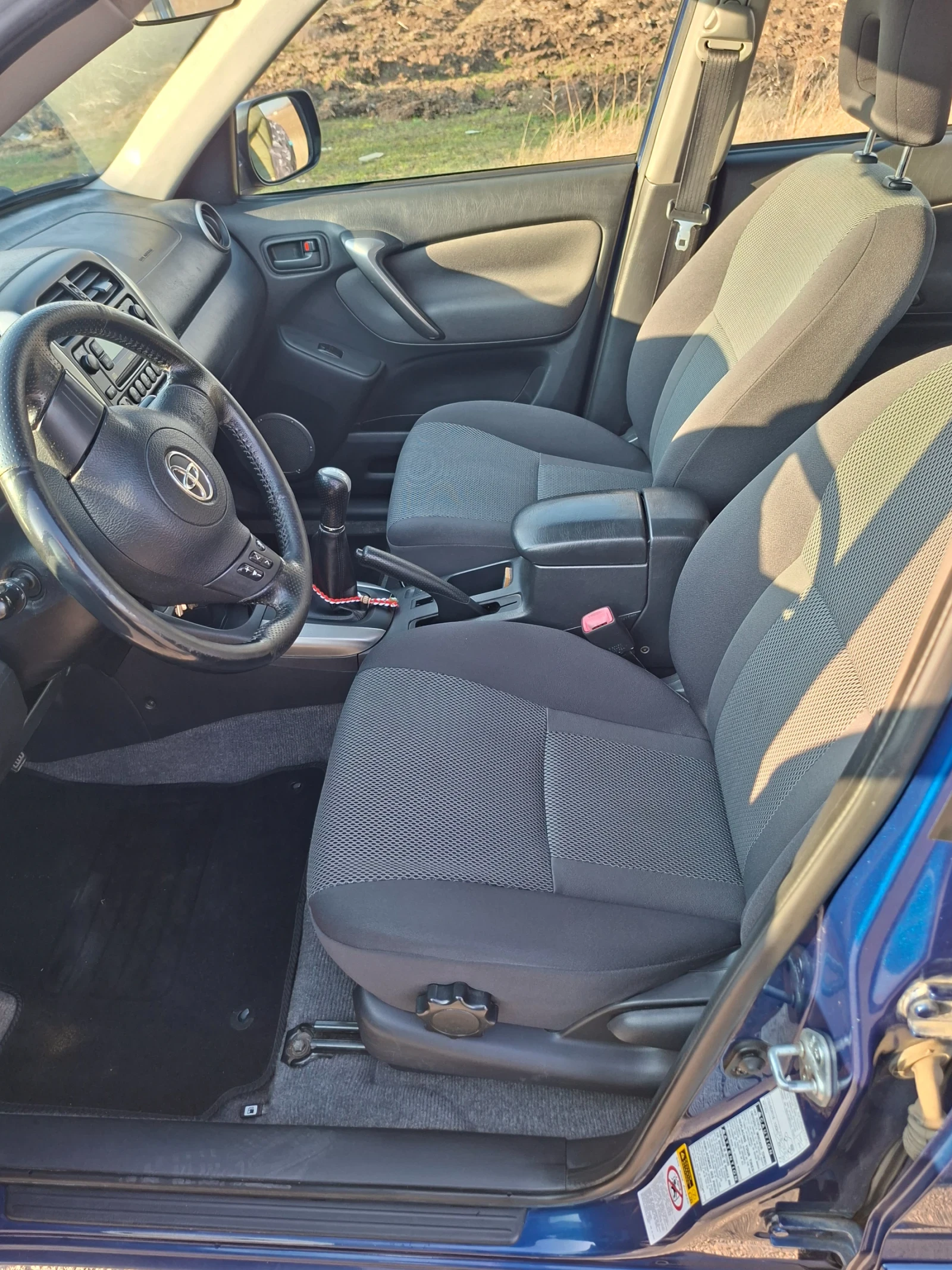 Toyota Rav4 2.0 D4D 116кс. - изображение 8