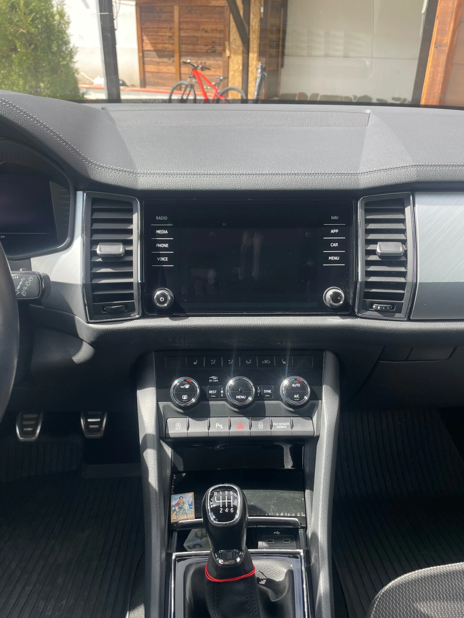 Skoda Kodiaq 1.6 , снимка 9 - Автомобили и джипове - 54082389