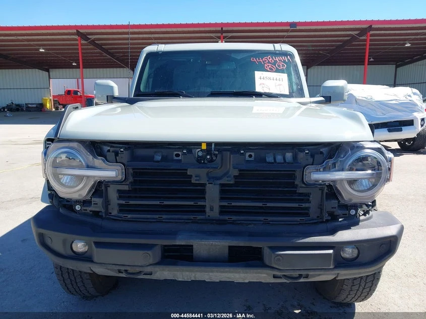 Ford Bronco Outer Banks, снимка 13 - Автомобили и джипове - 54184932