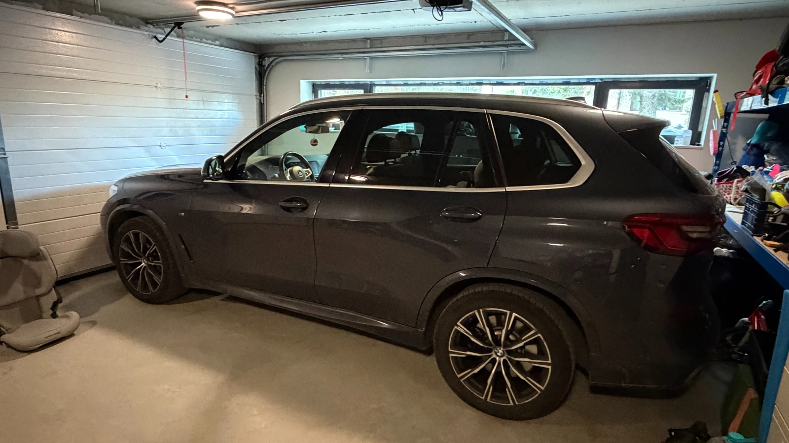 BMW X5 M Sport 7 Seats | Laser | Air Suspension | HK | , снимка 12 - Автомобили и джипове - 54782640
