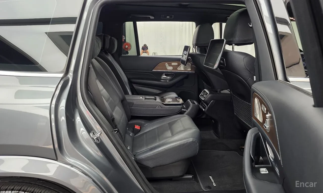 Mercedes-Benz GLS 400 d | BURMESTER | DISTRONIC | PANO, снимка 9 - Автомобили и джипове - 55048327