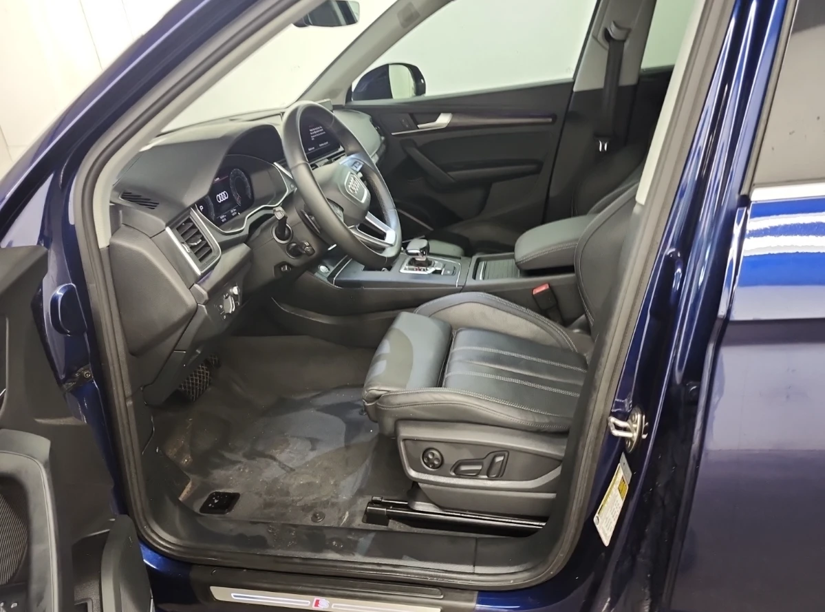 Audi Q5 70k km* TECHNIK* Matrix* Bang&Olufsen* 360CAM, снимка 8 - Автомобили и джипове - 55153545
