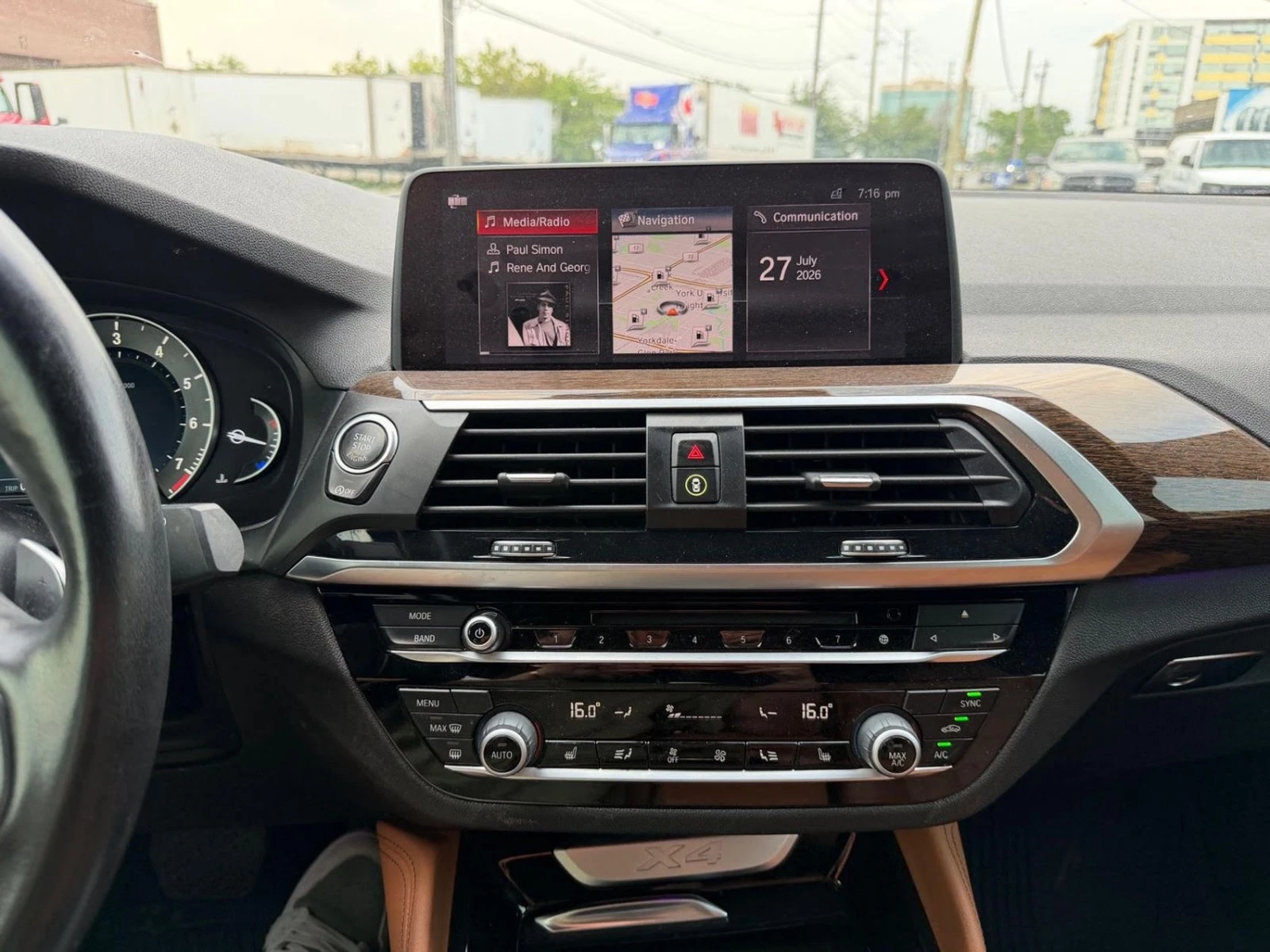 BMW X4 30i * HUD * АвтоКредит * (ЦЕНА ДО БГ), снимка 14 - Автомобили и джипове - 55495289