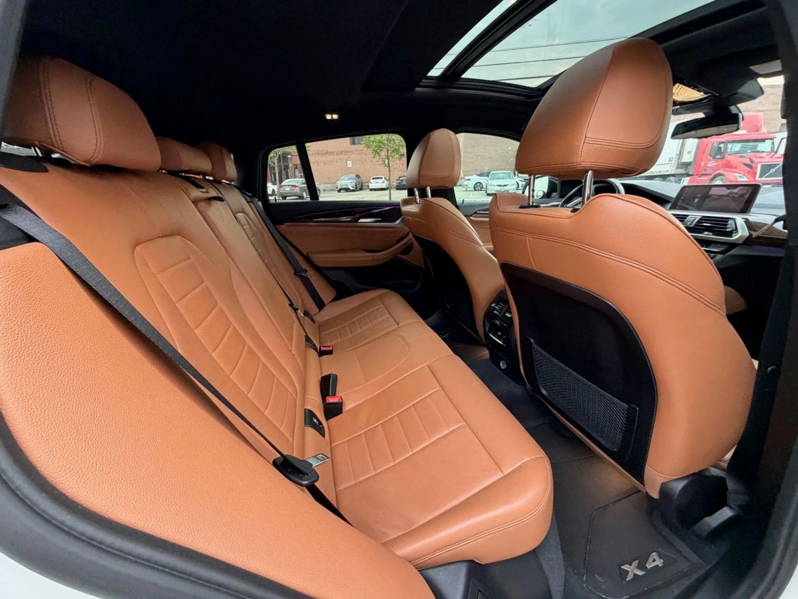 BMW X4 30i * HUD * АвтоКредит * (ЦЕНА ДО БГ), снимка 17 - Автомобили и джипове - 55495289