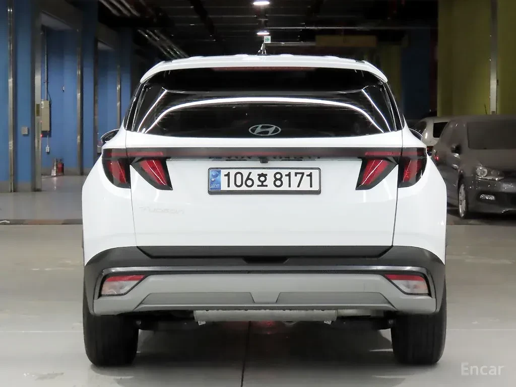 Hyundai Tucson ПОДГРЕВ* ОБДУХВАНЕ* LANE* ASSIST* КАМЕРА* , снимка 4 - Автомобили и джипове - 55801132