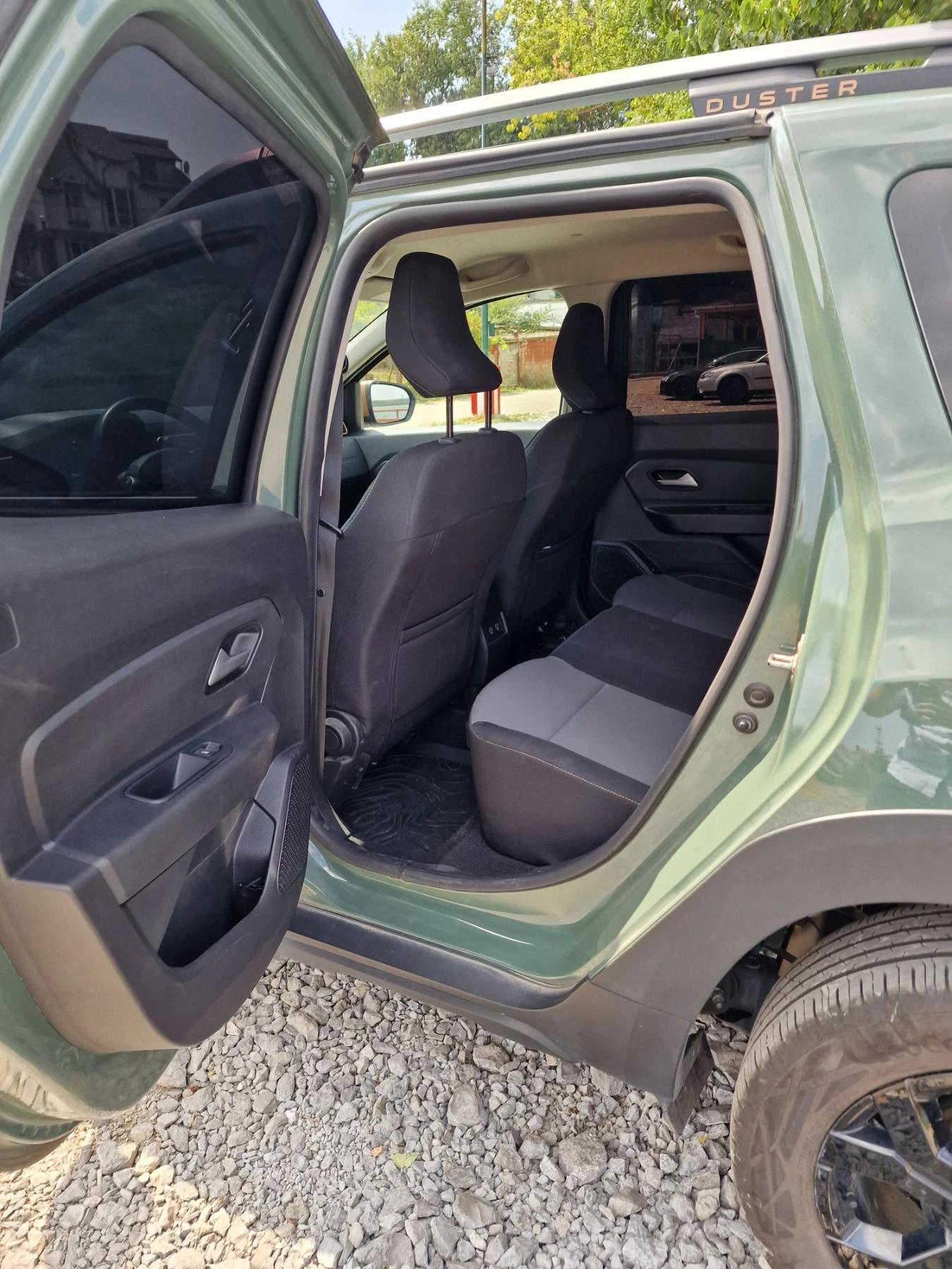Dacia Duster ECO-G 100 | Mobile.bg � ����������� 12