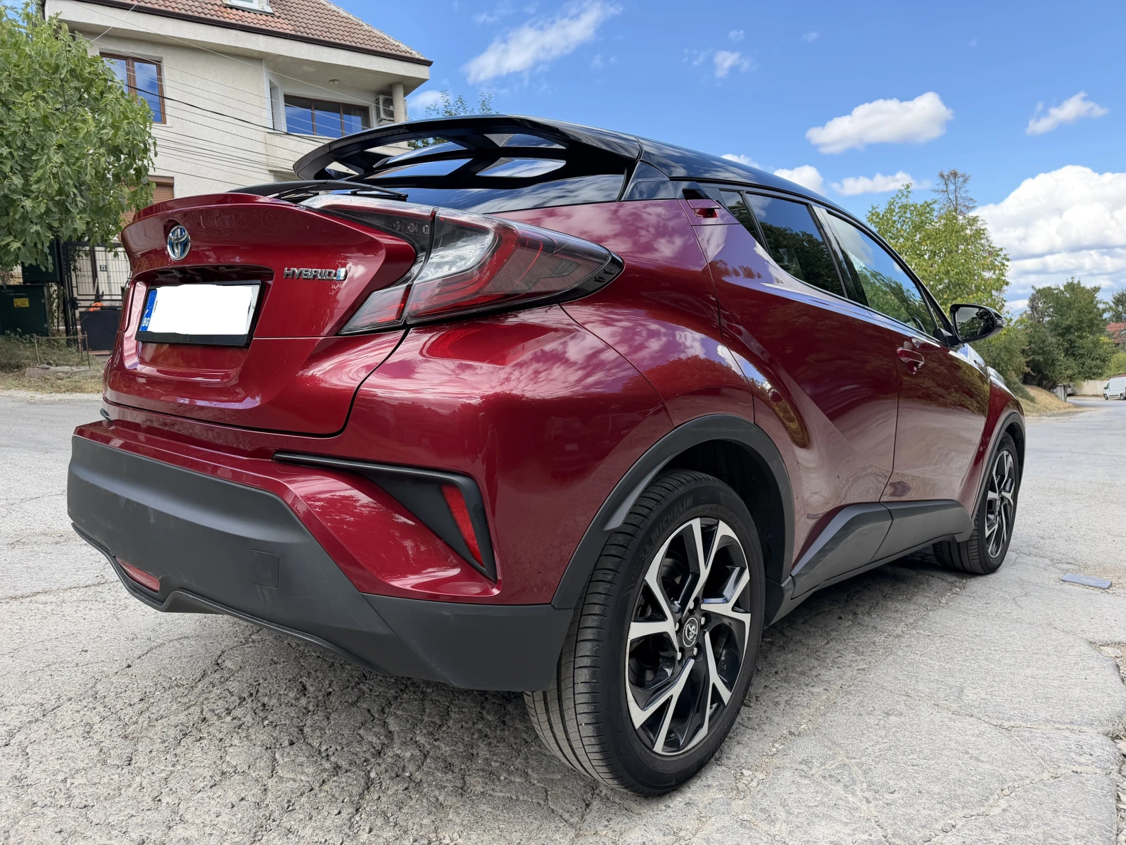 Toyota C-HR 1.8 Hybrid, снимка 4 - Автомобили и джипове - 56182587