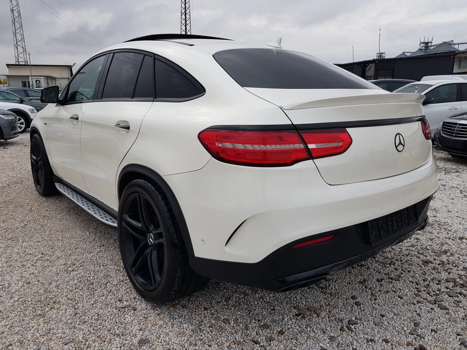 Mercedes-Benz GLE 450 AMG 4matic, снимка 6 - Автомобили и джипове - 56738863