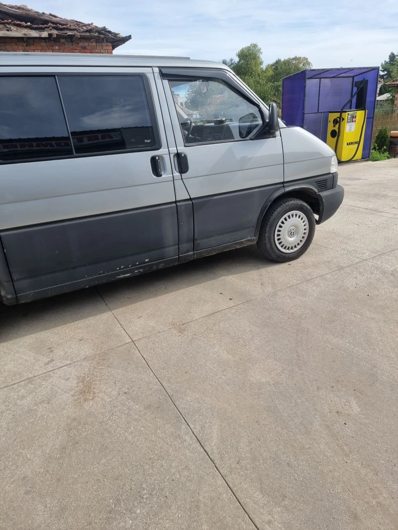 VW T4 2.5 102кс, снимка 12 - Бусове и автобуси - 47521221