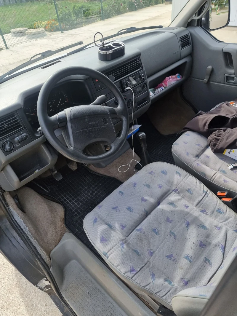 VW T4 2.5 102кс, снимка 6 - Бусове и автобуси - 47521221