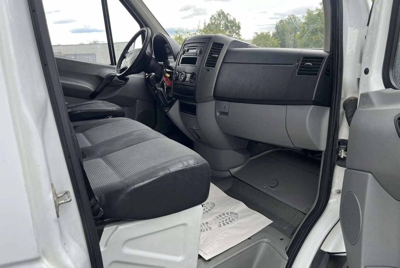 Mercedes-Benz 313, снимка 12 - Бусове и автобуси - 55599150
