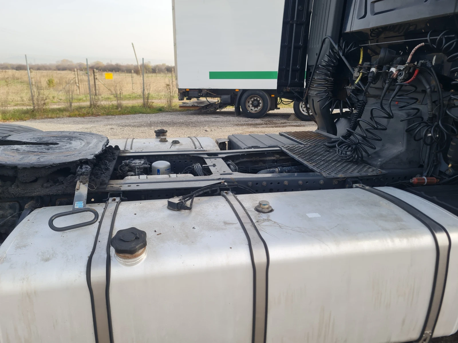 Iveco Stralis, снимка 3 - Камиони - 54248252