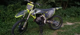     Husqvarna FC Rockstar Edition 