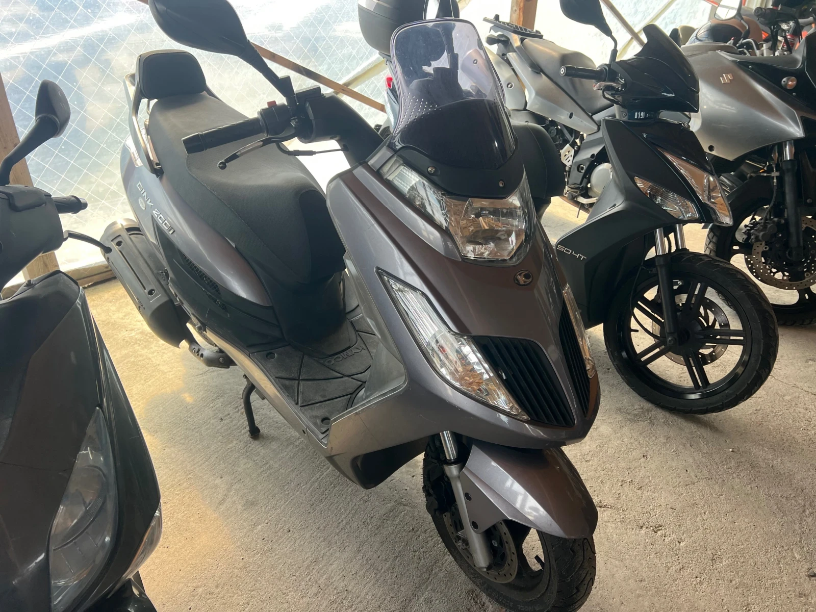 Kymco Dink 200i Lizing, снимка 11 - Мотоциклети и мототехника - 54124905