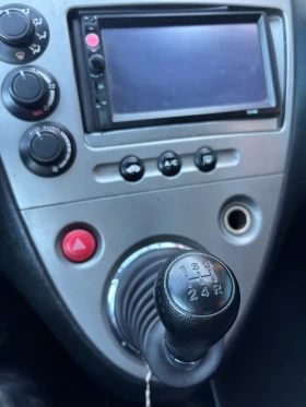Honda Civic 1.7, снимка 14