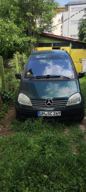     Mercedes-Benz Vaneo