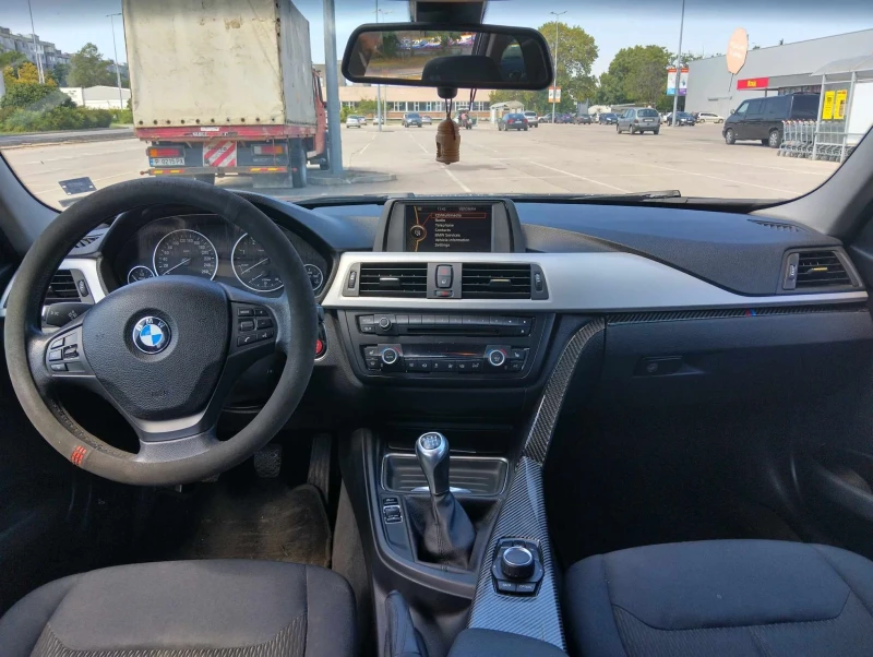 BMW 318, снимка 3 - Автомобили и джипове - 47206431