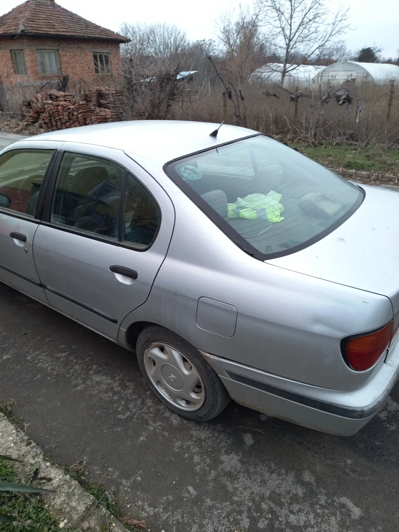 Nissan Primera P11, снимка 3 - Автомобили и джипове - 49019332