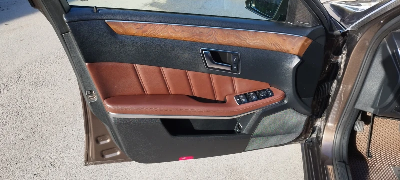 Mercedes-Benz E 350, снимка 17 - Автомобили и джипове - 52878119