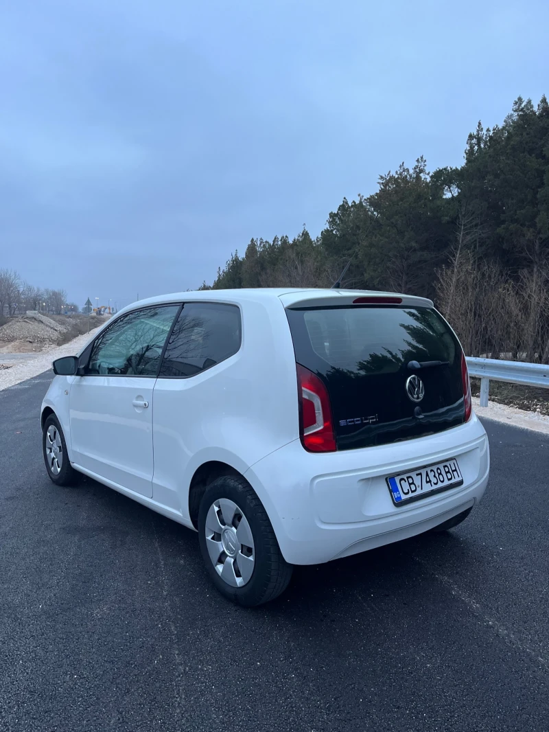 VW Up 1.0 CNG , снимка 5 - Автомобили и джипове - 52859589
